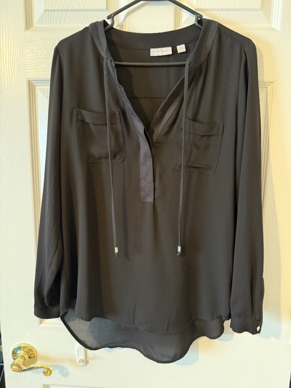 Long sleeve black flowy shirt